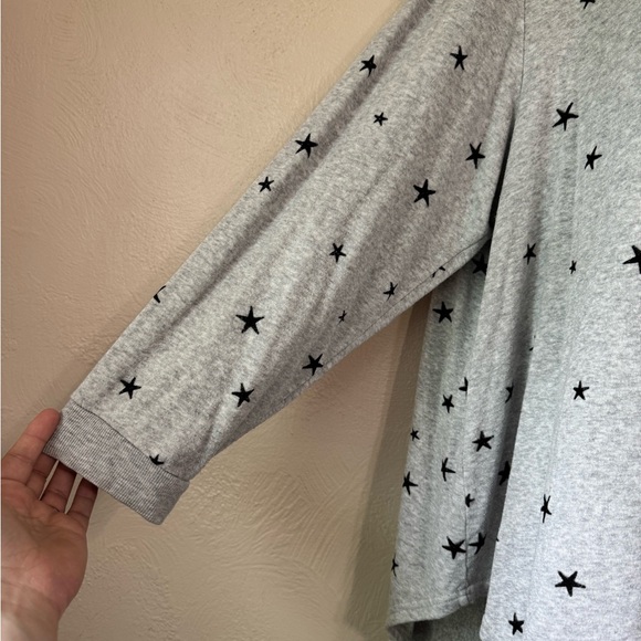 Jane and Delancey Gray Star Print Sweatshirt - Picture 8 of 9